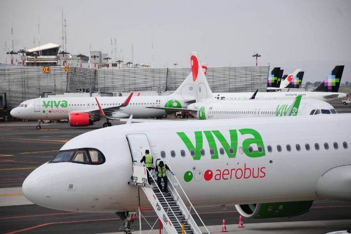 Anticipa Viva Aerobus miles de pasajeros afectados por cancelación de vuelos a EU; estas son sus rutas revocadas