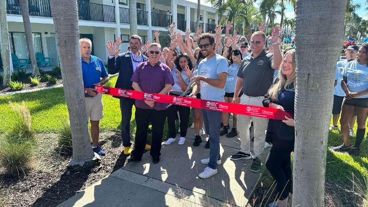 Beachcomber reopens in St. Pete Beach after Helene damage