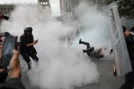 Hospitalizados, 94 policías tras marcha del 2 de octubre; hay tres en estado delicado: SSC