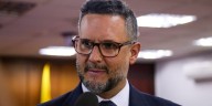 Miguel Ángel del Río aseguró que existen pruebas que comprometen a Álvaro Uribe como “determinador” de conductas punibles