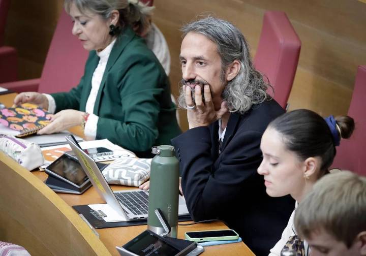 El PP valenciano recibe al diputado que fue en la flotilla: «¡Qué gordito has salido de Auschwitz!»