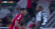 ¡Figura! El gol de Luis Ramos para el 2-1 de América de Cali vs. Junior en Liga Betplay