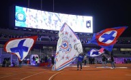 Aficionados de Cruz Azul vandalizan vivienda con escudo del América en Iztapalapa