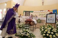 Pide Obispo seguir investigaciones sobre asesinato de cura