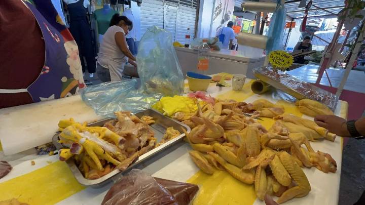 Precios de la canasta básica en Cuautla: pollo sube por Día de Muertos