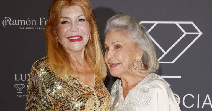 De Carmen Cervera o Elie Saab a Eugenia Martínez de Irujo y Moratinos: la fiesta del lujo, en fotos