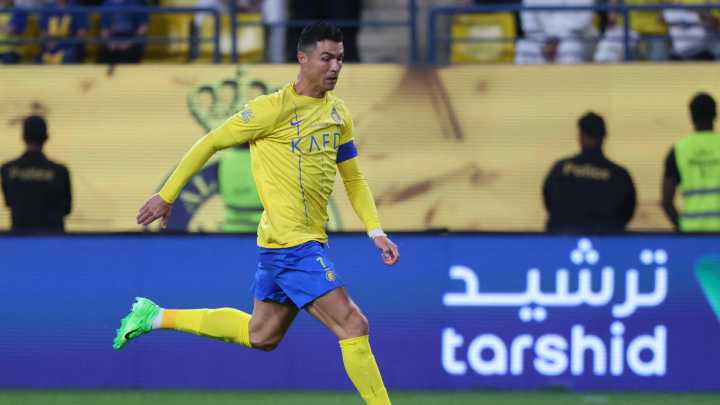 El jugador colombiano que le roba a Cristiano Ronaldo la corona de goleador en Arabia