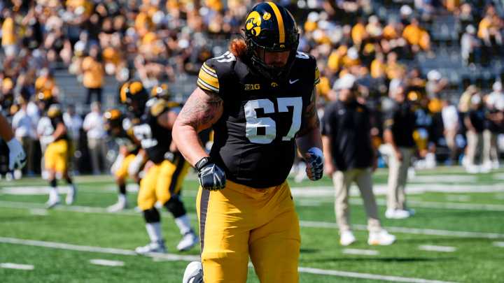 Iowa vs. Penn State live updates. Start time, TV channel
