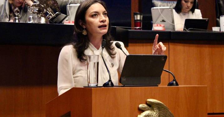 Propone Mely Romero prohibir publicidad telefónica sin consentimiento