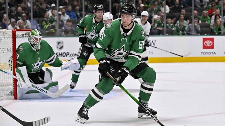 Stars rumors: Dallas closing in on Thomas Harley extension