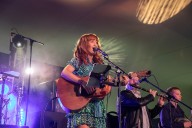 Emer Dunne, top-charting Irish folk singer, to play Springfield