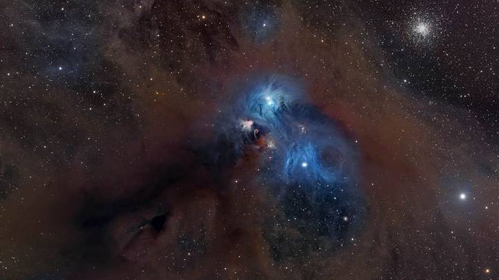 Cosmic baboon rampages through deep space in gorgeous new nebula photo