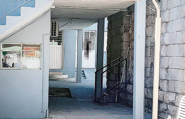 Cuelgan y matan a perrito en iglesia de Frontera