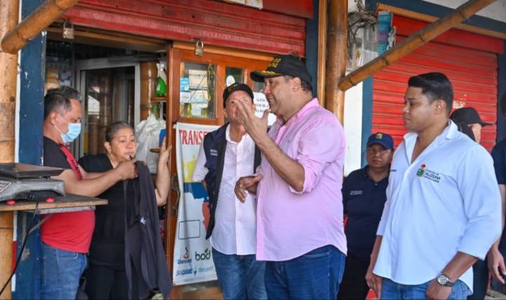 Alcaldía de Valledupar lideró jornada de recuperación del espacio público en el Mercado