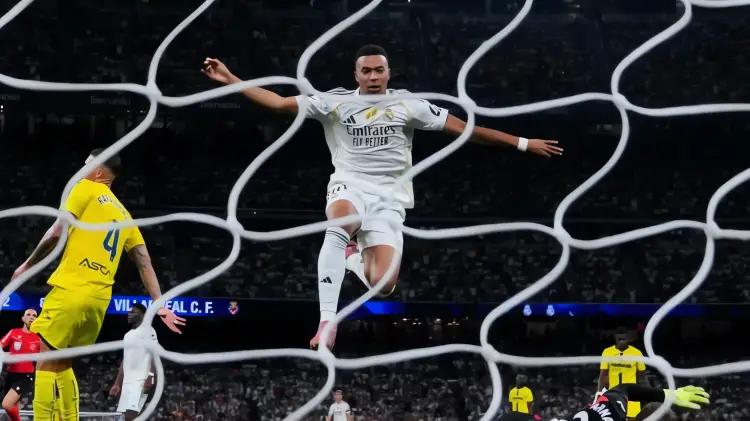 Mbappé en duda para eliminatorias tras lesión en tobillo