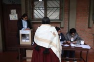 El TSE de Bolivia advierte de “consecuencias legales y económicas” para quienes no voten en la segunda vuelta