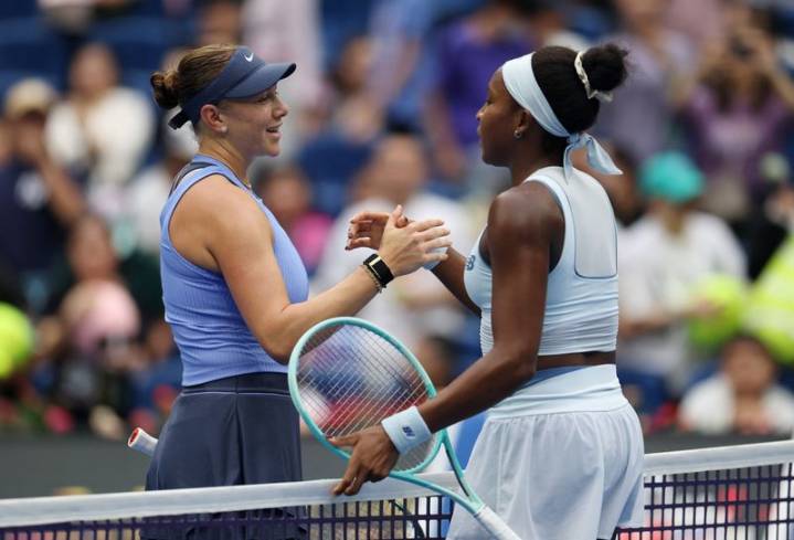 Tennis-Ruthless Anisimova ousts defending champion Gauff to reach China Open final