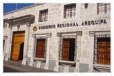 Declaran patrimonio cultural de la Nación material bibliográfico de Mario Vargas de Libro Cien años de soledad en Biblioteca Regional Vargas Llosa