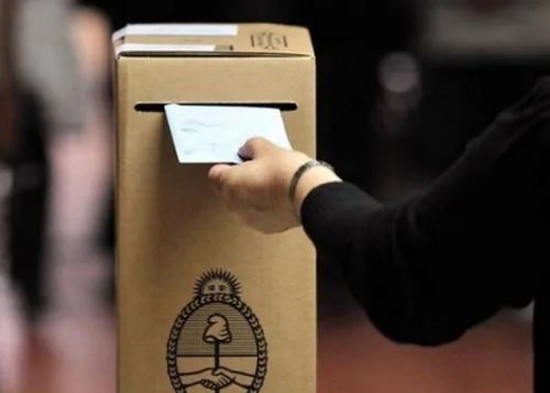 La fiscalía de la Cámara Electoral aseguró que es "fácticamente imposible" reimprimir las boletas en la provincia de Buenos Aires