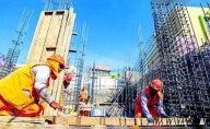 Construcción crece por cuarto mes consecutivo, pero la obra pública perdería ritmo al cierre de 2025