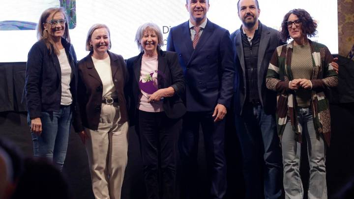 Reconocimiento a tres mujeres de l'Horta Sud por su papel en la dana