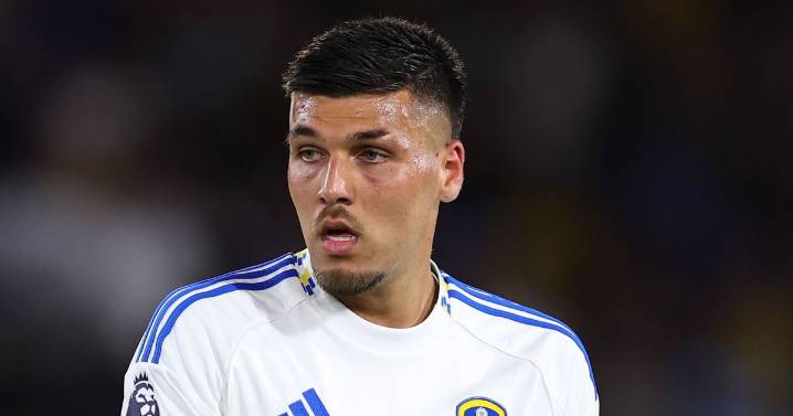 Daniel Farke’s message to Joel Piroe sheds light into brutal Leeds United conundrum