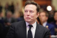 Musk Hijacks Tesla Earnings Call To Vouch for $1 Trillion Pay Plan