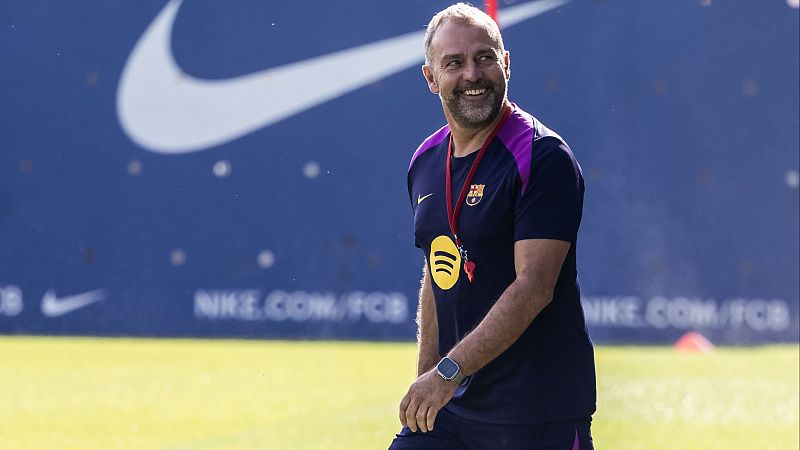 Flick desmiente que Deco le impusiera la alineación de Lamine: "No es cierto, ese rumor es basura"