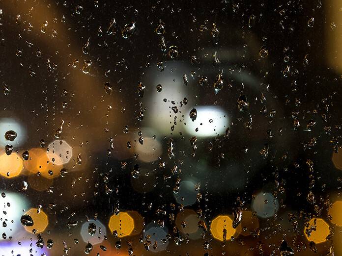 10/29/25: Light Drizzle and 50.7°F in Dickson County This Evening