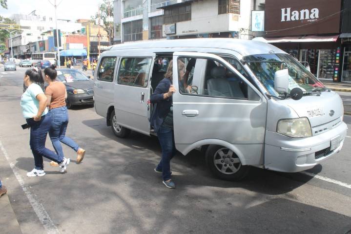 Adultos mayores y estudiantes denuncian maltratos en el transporte público de Maturín