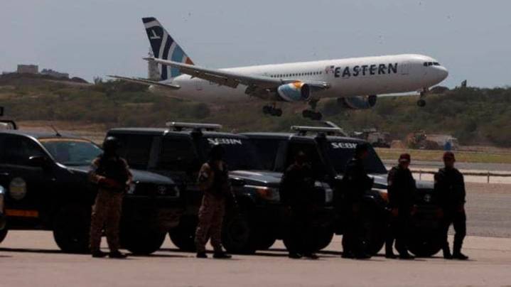 Estados Unidos deporta a 208 migrantes venezolanos en un solo vuelo
