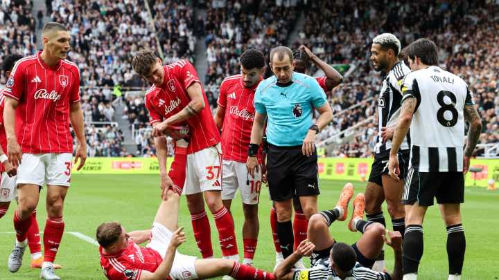 Premier League clubs involved in talks over radical new rule amid fears over players striking