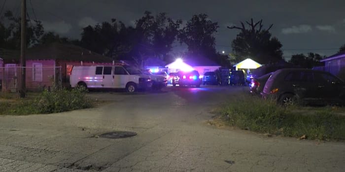 Man dies after being shot during family dispute in Houston