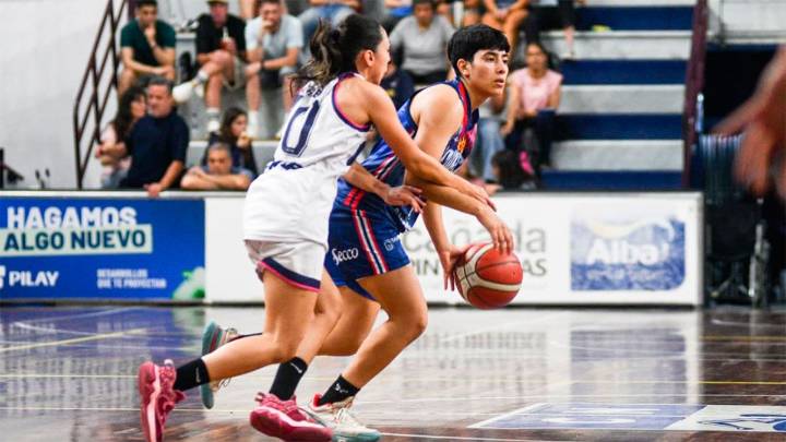 Quimsa luchó, pero no pudo ante Naútico en Rosario por la Liga Femenina