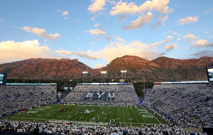 Holy Score: The Big 12 was smart to schedule the Utah-BYU rivalry game in the middle of October