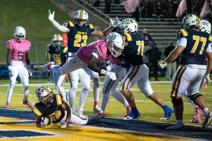 Michigan high school football scores from Week 7
