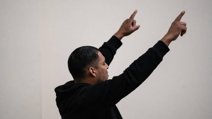 El pastor de la iglesia evangélica de Dani Alves en Girona: “Es predicador nato”