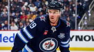 Jonathan Toews reaches another milestone in his NHL comeback by recording 1st point since 2023