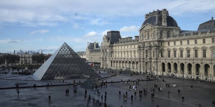 El Louvre apuesta por la vanguardia con “Las 4 estaciones”