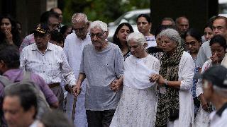 Father of slain AI pilot moves SC for independent probe