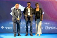 Floristería Valenciana galardonada por su trayectoria de  casi 100 años en nuestra ciudad