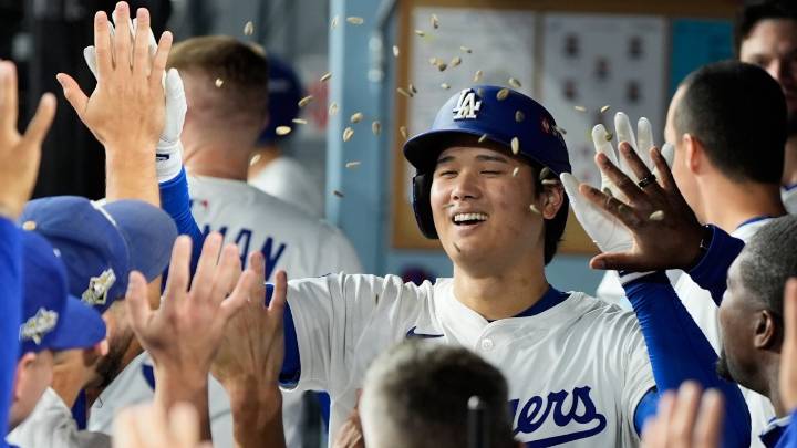 ‘Witnessing greatness’: Sports world reacts to Ohtani’s 3
