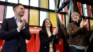 Martínez tiende la mano al PP para negociar los presupuestos de Castilla y León de forma "rigurosa y seria"