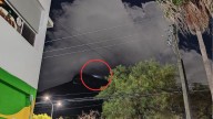 ¿OVNI en Monterrey? Captan extraña luz blanca en el Cerro de la Silla