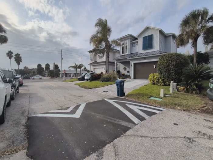 ‘They were good people’: Neighbors grieve married couple, dog found dead in Neptune Beach home