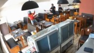 Ladrón intenta robar en restaurante tras 14 delitos en un día; todo termina terriblemente mal