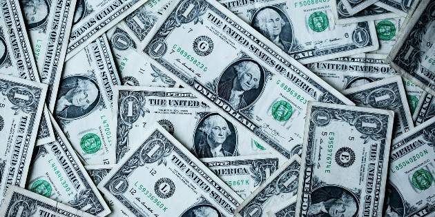 Peso mexicano termina la semana con pérdidas frente al dólar