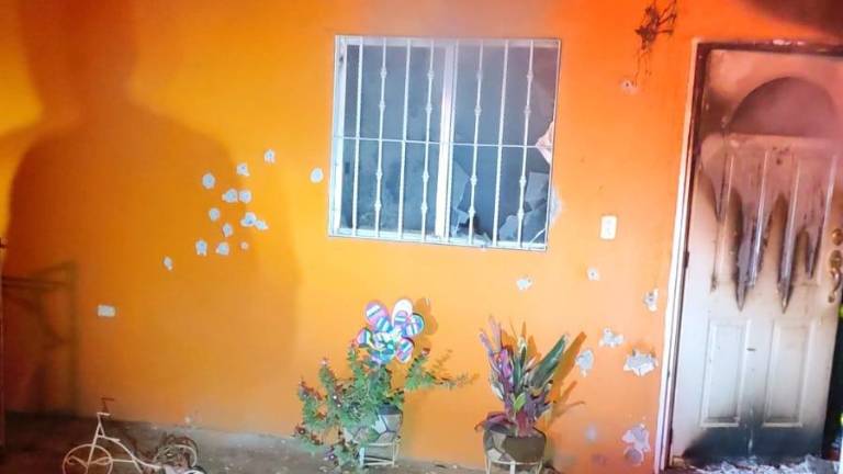 Ataque armado en Toboloto deja casa baleada y vehículo calcinado en Navolato