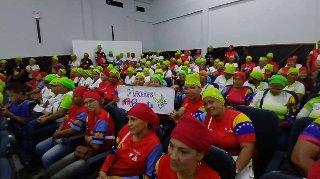 En Maturín más de 300 cocineras debaten propuestas para mejorar el PAE