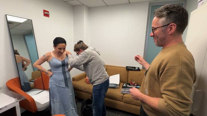 NY1 Halloween prep: A look behind the costume curtain